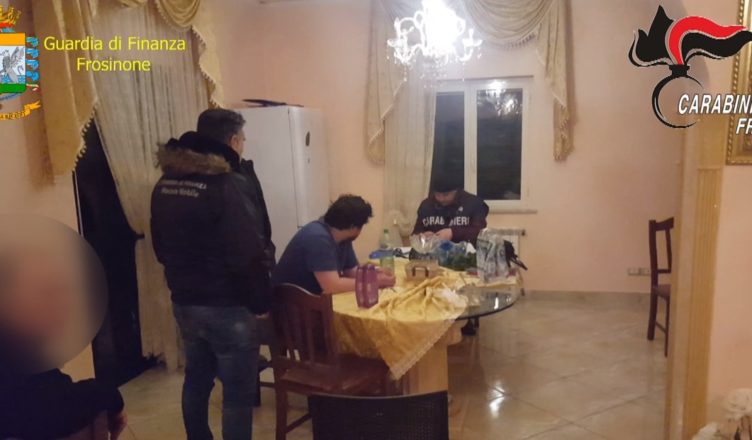 due leoni il corriere della provincia frosinone cassino guardia di finanza carabinieri rom