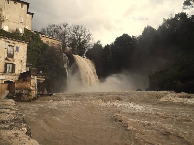 cascata isola del liri il corriere della provincia