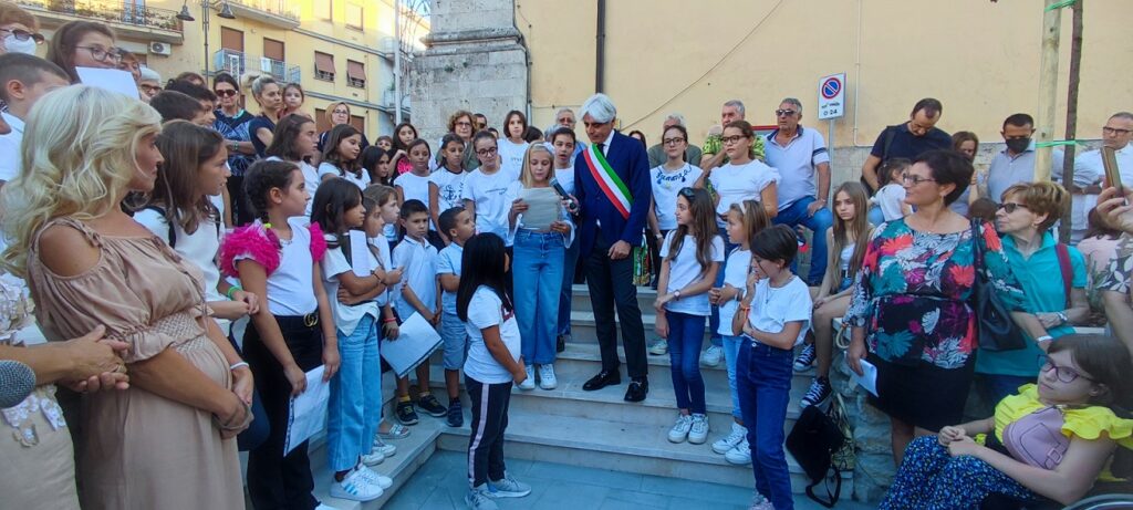 Alla cerimonia ha presenziato il vescovo della Diocesi di Frosinone-Veroli-Ferentino, monsignor Ambrogio Spreafico