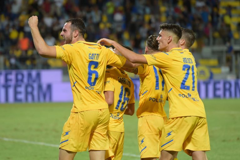 Serie B – Il Frosinone vince ancora: Vicenza sconfitto 2-0