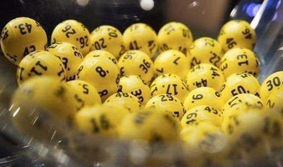 La Fortuna si ferma anche in Ciociaria: bella vincita per un’estate più serena. Un giocatore fa festa con il Lotto